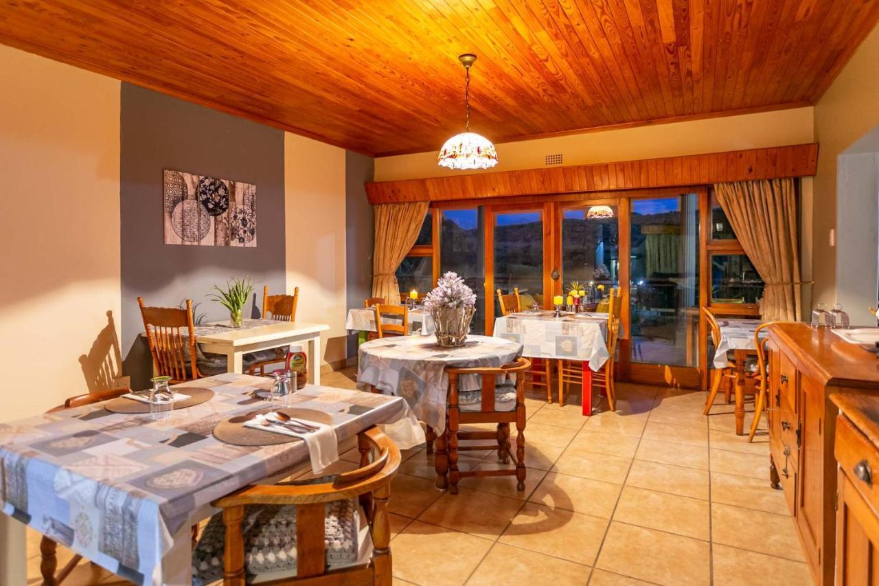 Die Fonteine Country Guesthouse And Glamping Oudtshoorn Buitenkant foto