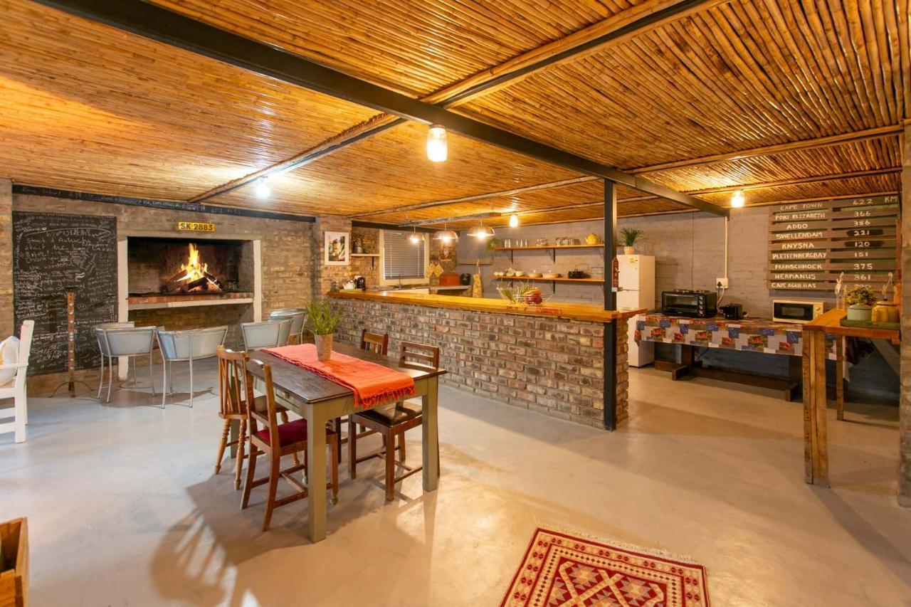 Die Fonteine Country Guesthouse And Glamping Oudtshoorn Buitenkant foto