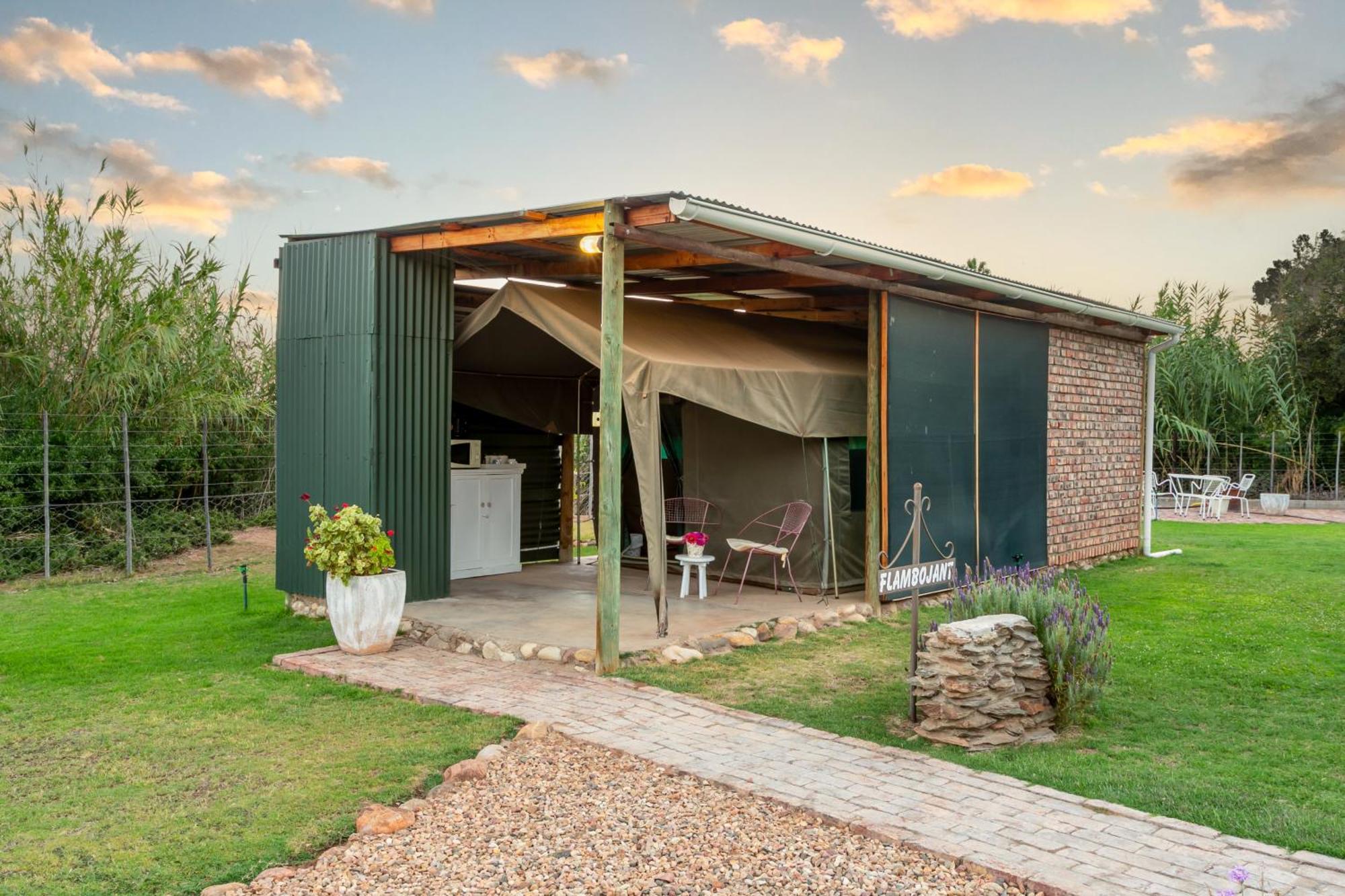 Die Fonteine Country Guesthouse And Glamping Oudtshoorn Buitenkant foto