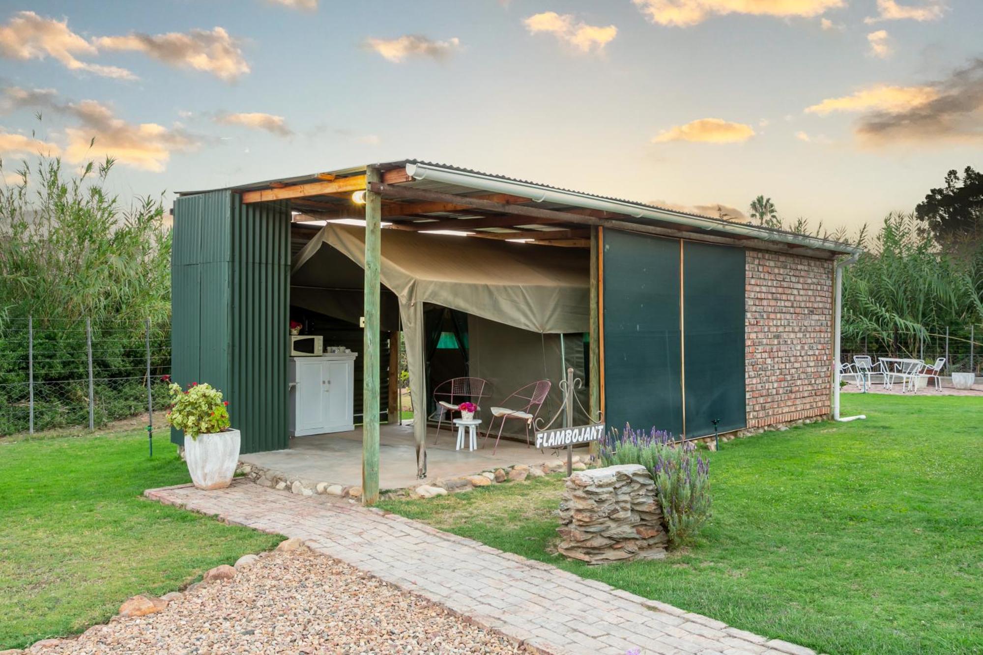 Die Fonteine Country Guesthouse And Glamping Oudtshoorn Buitenkant foto
