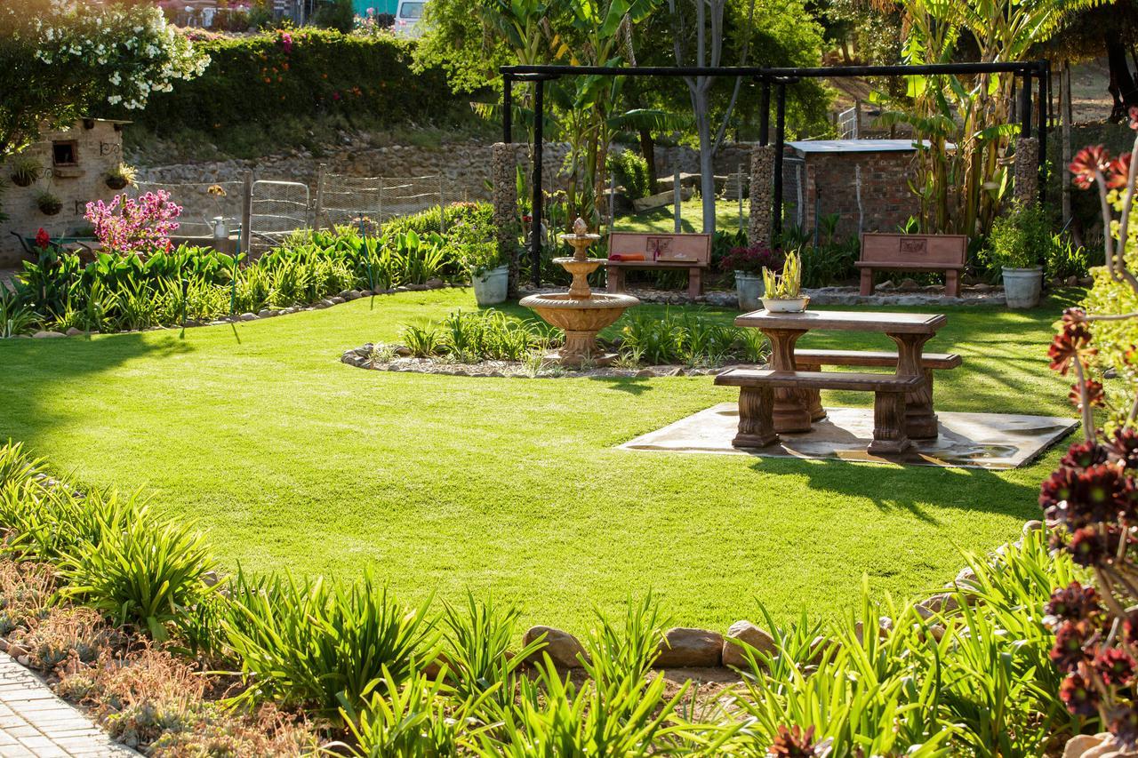 Die Fonteine Country Guesthouse And Glamping Oudtshoorn Buitenkant foto